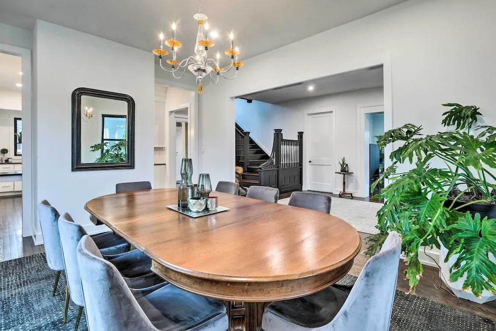 Long Branch Getaway: Grill, 1 Block to Beach!