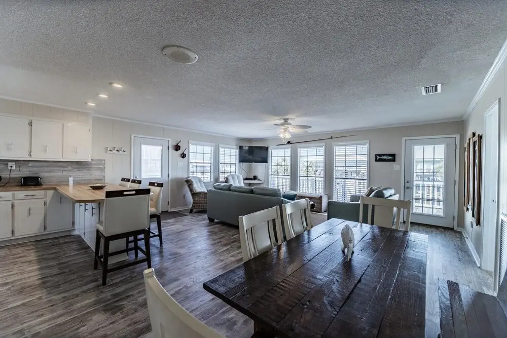 Sea Spot - Waterfront! Enjoy Dinner On The Deck And Naps In The Shaded Hammocks 3 Bedroom Home by RedAwning