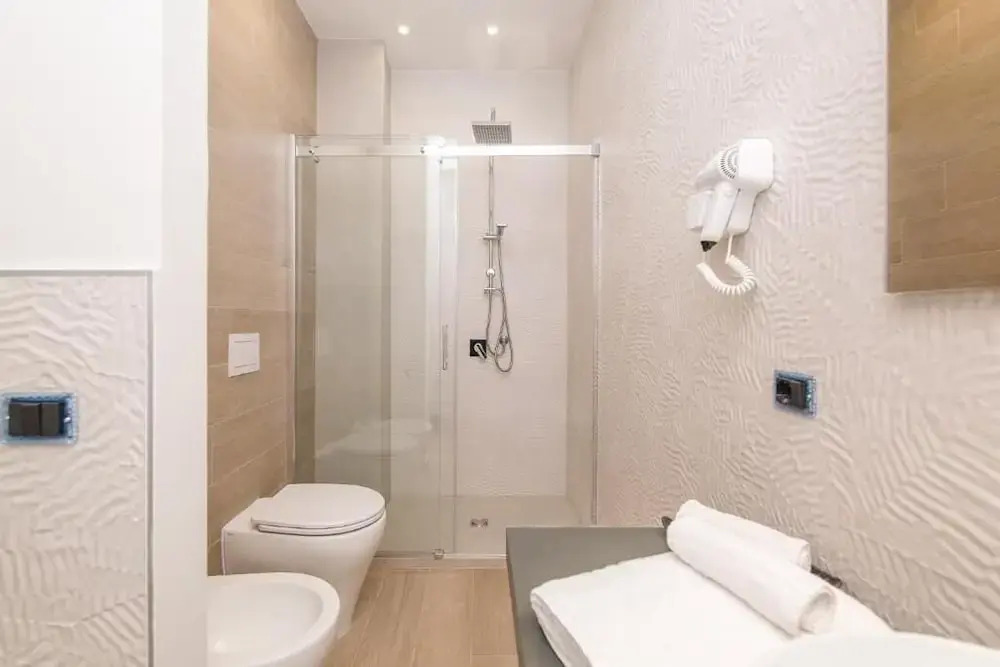 Le note di Fred Rent Room