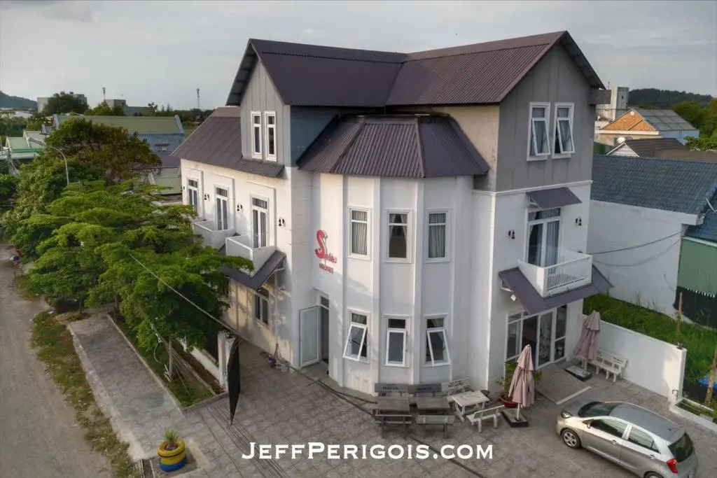 Sele House
