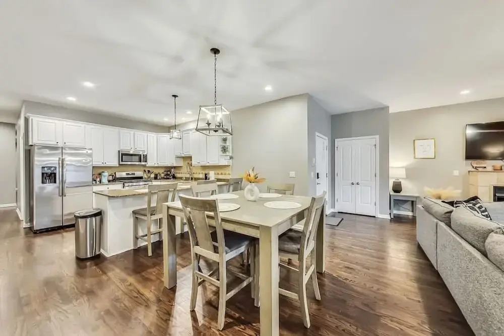 South Loop Three Bedroom Two Bath Home