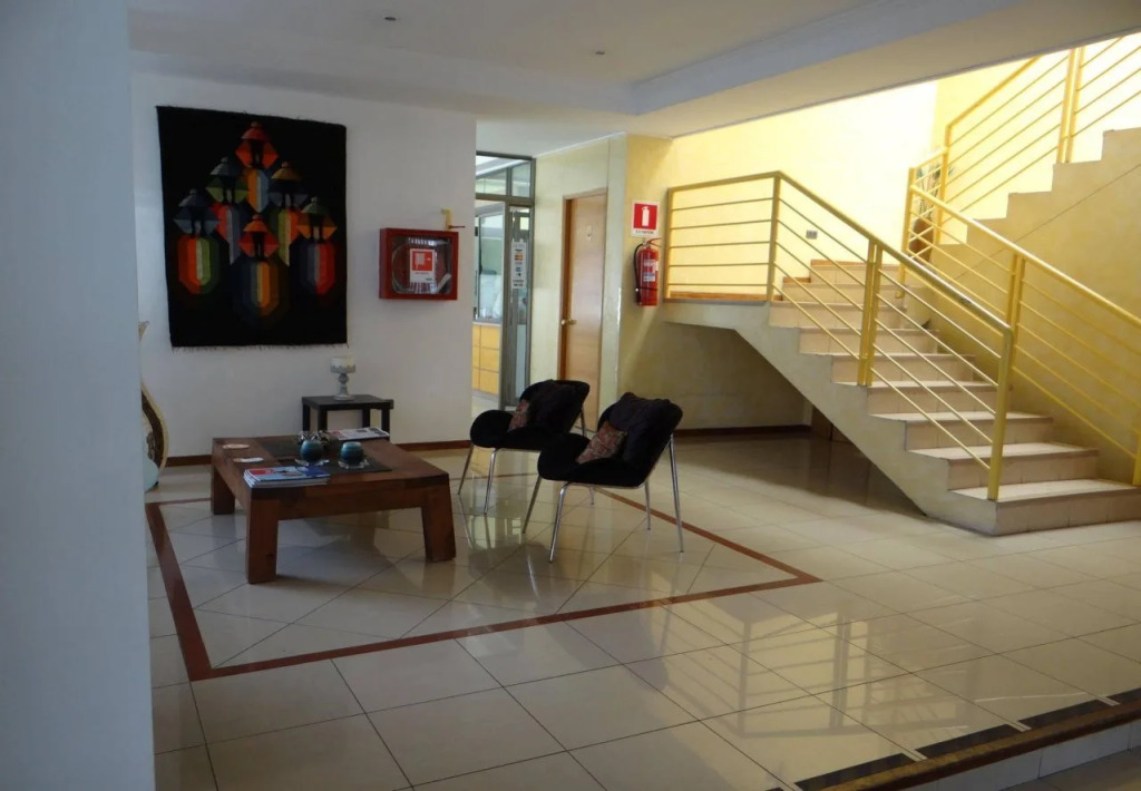 L&S Hotel
