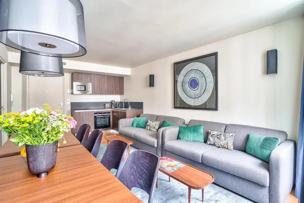 130 - Urban Brand New 110m2 Flat in Montorgueil