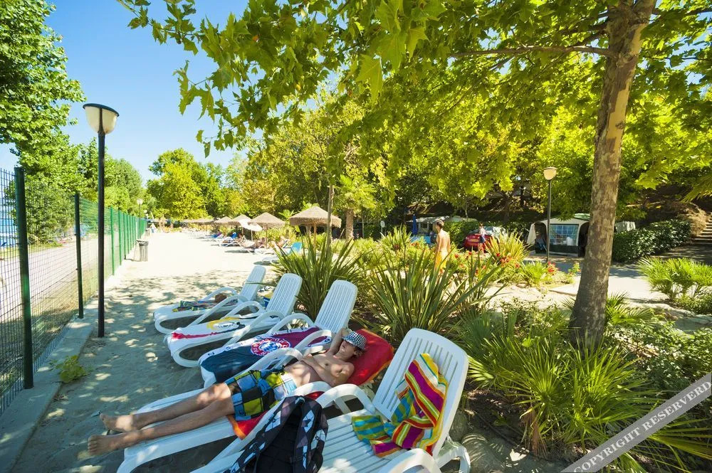Albatross Mobile Homes on Camping Cisano & San Vito S. p. A