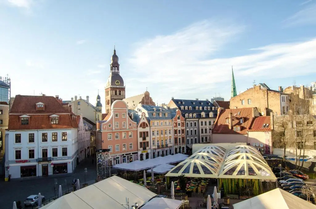 City Inn Riga Apartment, Town Towers with parking