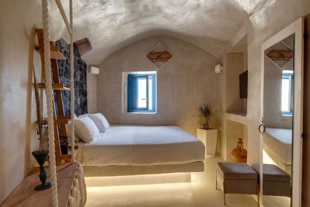 Pasithea Suites
