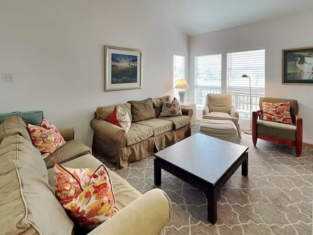 ShangriLaLa by Ryson Vacation Rentals