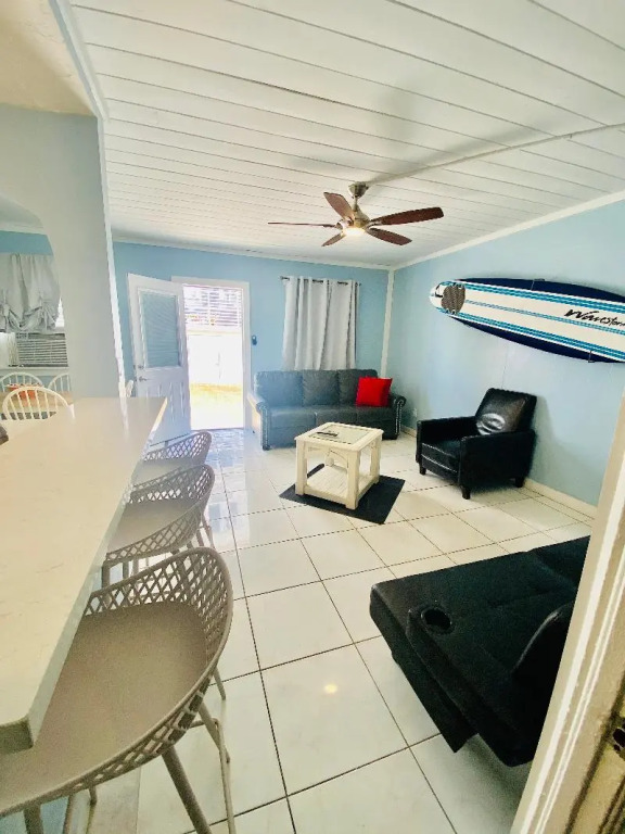 St Maurice Beach Inn