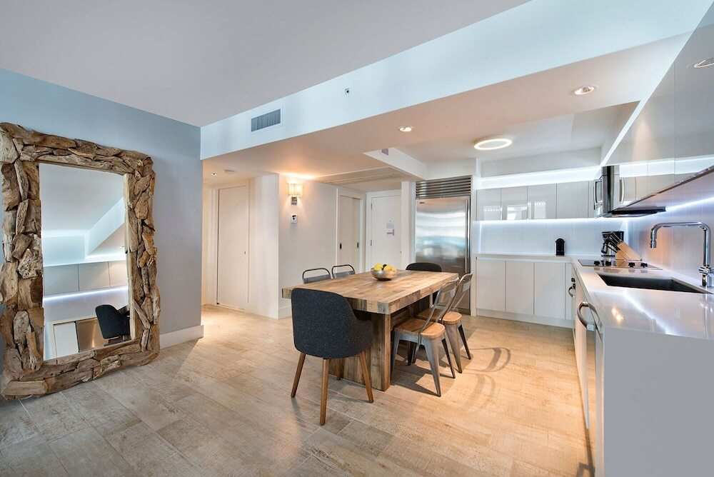 5 Star Oceanfront Hotel Residence - 1440
