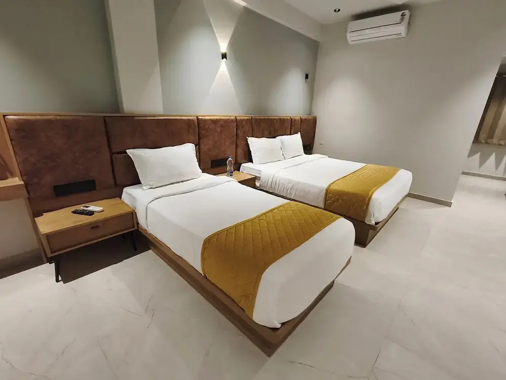 Hotel Beverly Plaza Kozhikode