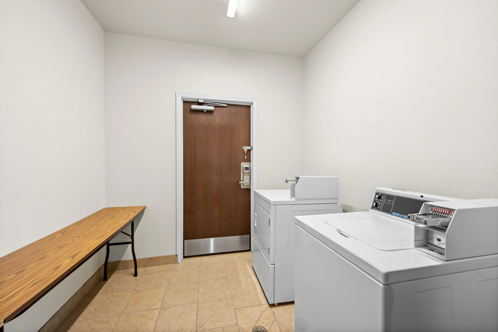 Americas Best Value Inn Somerville Texas