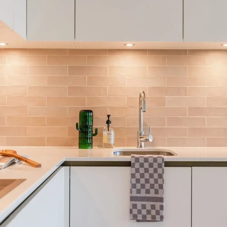Brand new Apartment With Terrace in Sky Garden