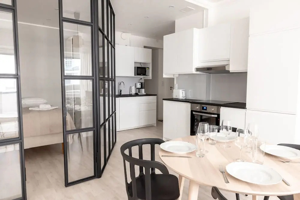 2ndhomes Modern 1BR Home w Sauna&Balcony