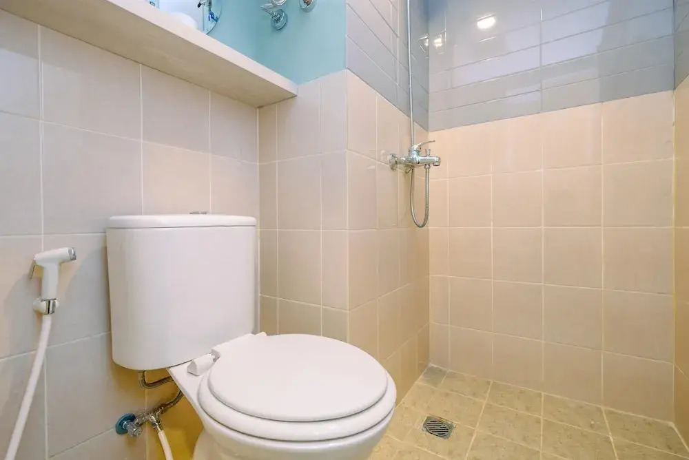 Minimalist and Warm 2BR at 29th Floor Podomoro Golf View Apartment