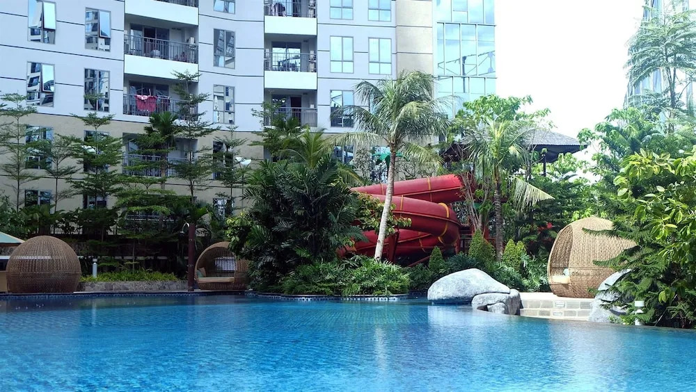 Elegant The Mansion Apartment near Kemayoran