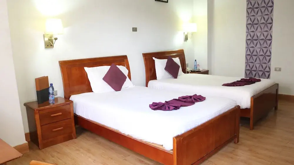 Mm Hotel