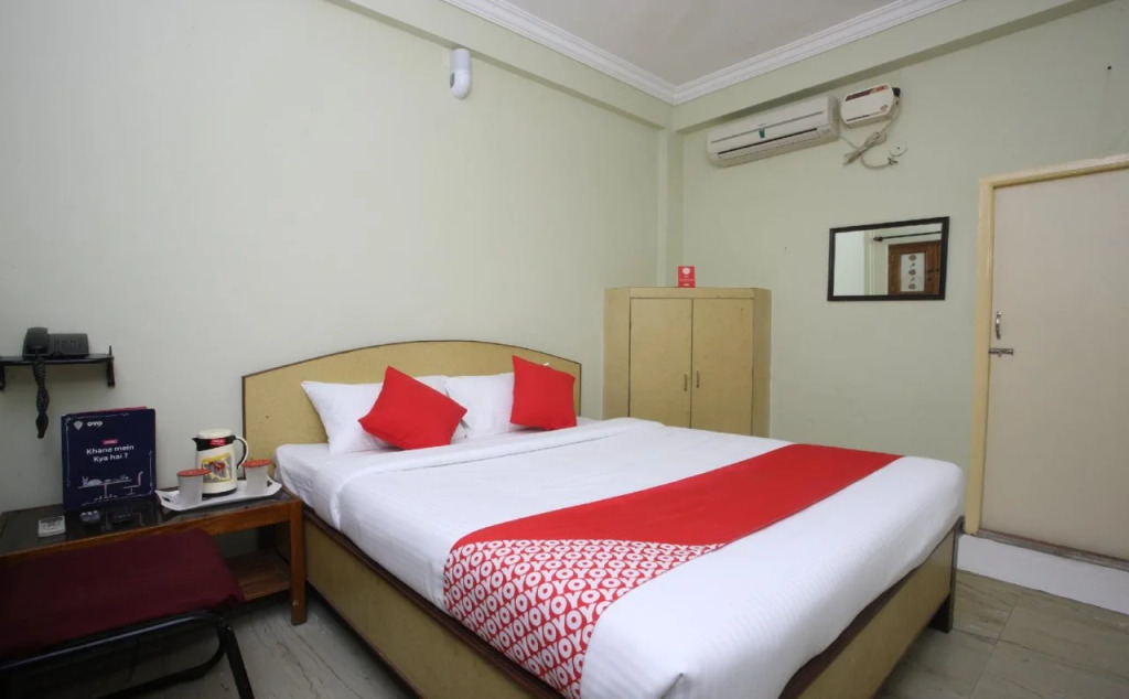 Hotel Sunshine Residency
