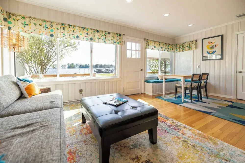 Waterfront Edenton Bay Cottage - Walk to Dtwn