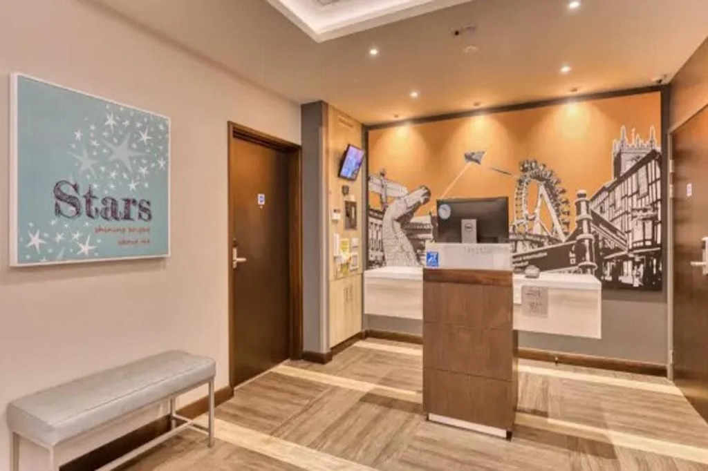 Premier Inn Porthmadog