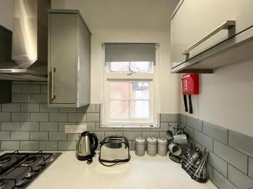 Berkeley  Apartment