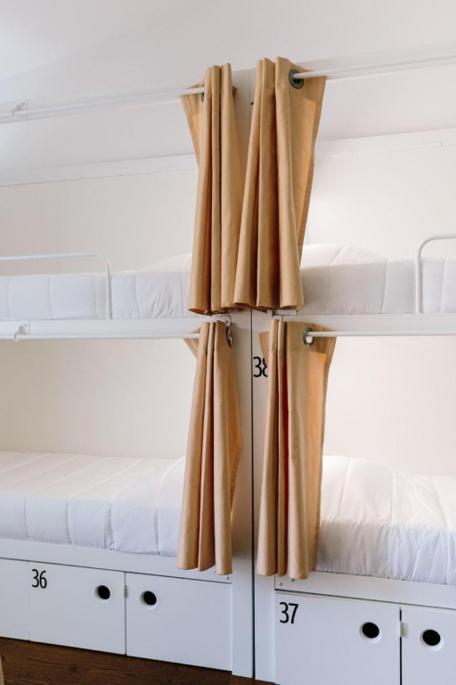 Lisbon South Hostel