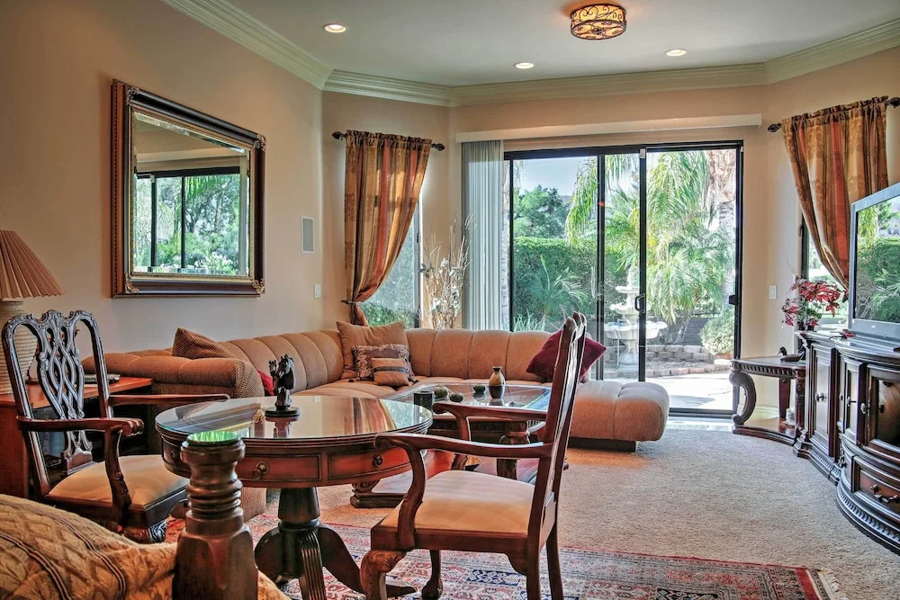 Palm Springs Golf Course Home: Private Pool & Spa!