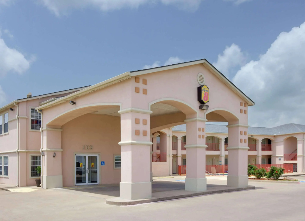 Scottish Inns & Suites Forney