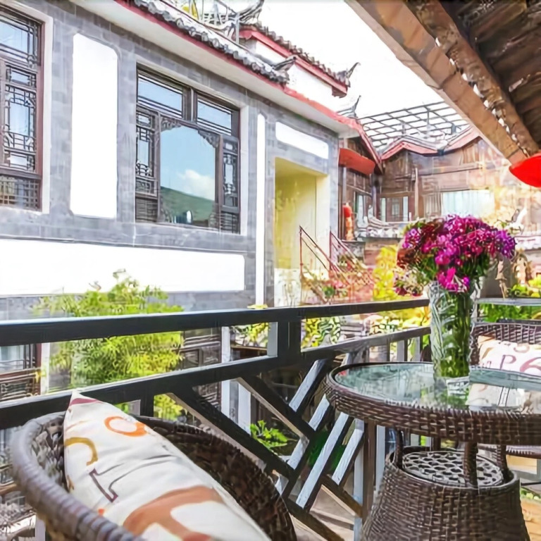 Fenghua Xueyue · Shangshan Renwen Boutique Inn