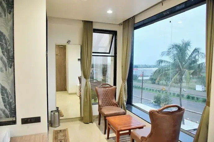Manoranjan Enclave