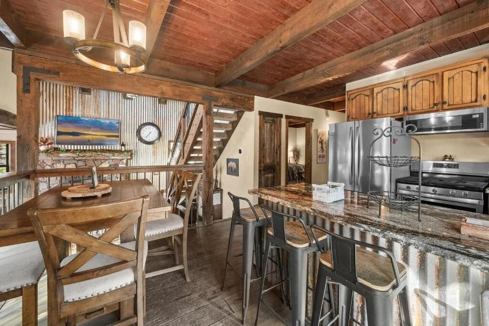 Black Bear Lodge at Moonridge