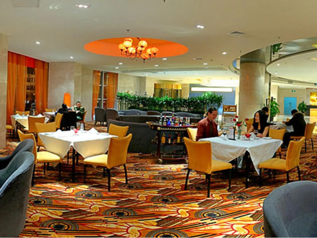 Tianjin Jinbin International Hotel