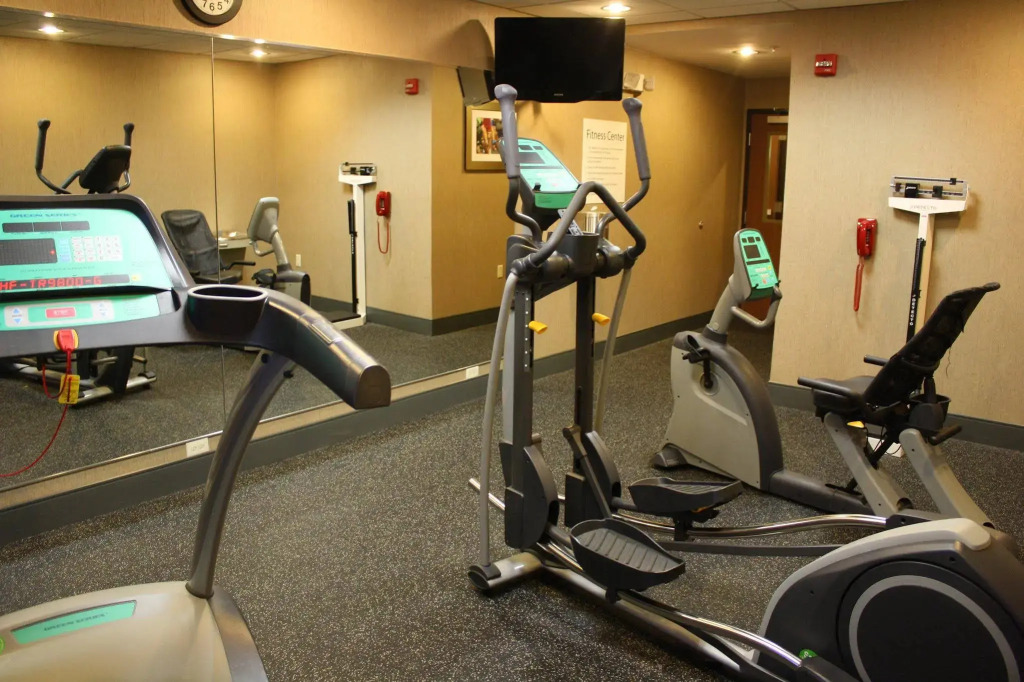 Holiday Inn Express Toledo North by IHG