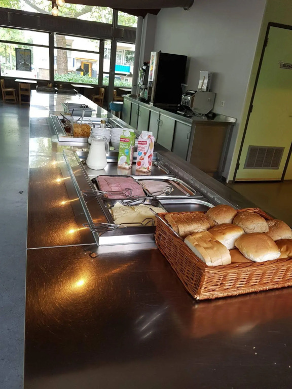 WOW Hostel Amsterdam