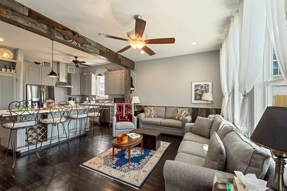 The Sells House 3 Bedroom Home