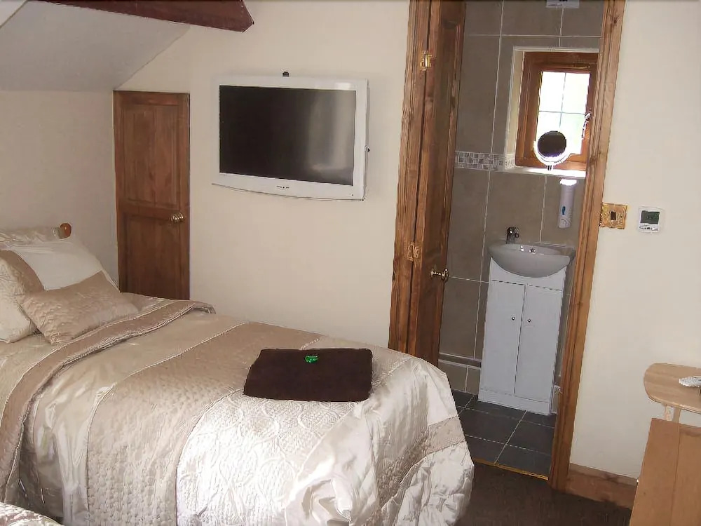 Acorns Guest House