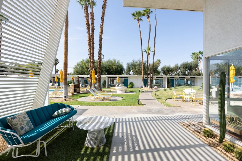 Monkey Tree Hotel 17 by Avantstay Stylish Hotel in Palm Springs w/ Pool!
