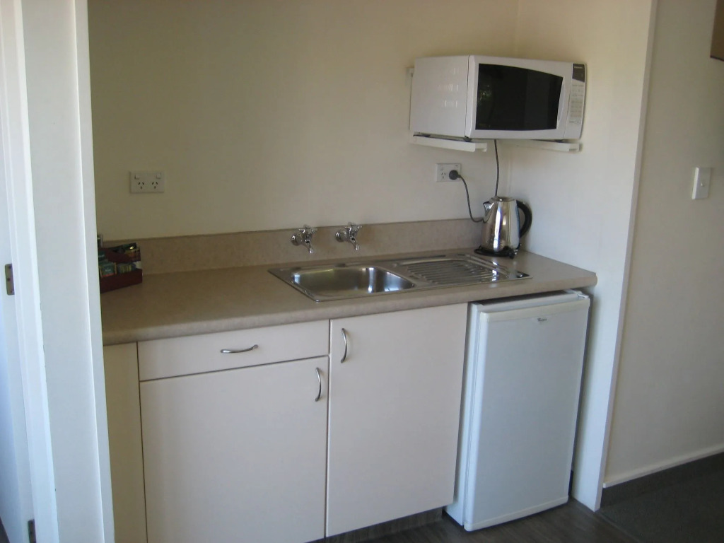 755 Regal Court Motel