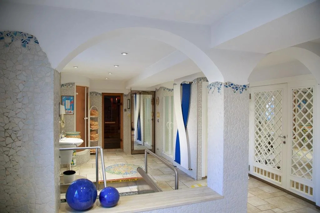 Hotel Cavallino Bianco - Weisses Roessl