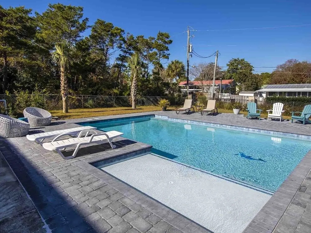 Suzwinks Beach House