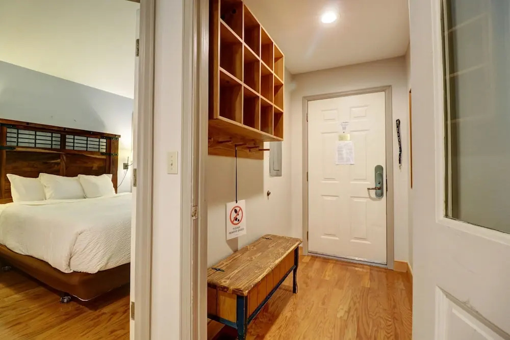 Woods21 Townhome 3 Bedroom Townhouse