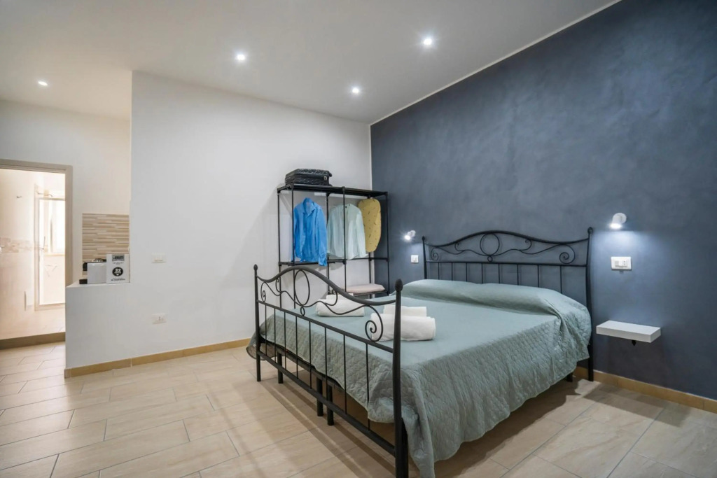 Saverio's apartment