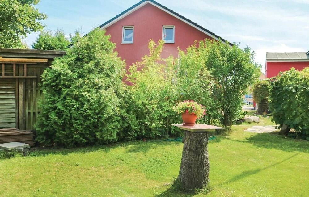 Amazing Apartment in Kühlungsborn With 1 Bedrooms and Wifi