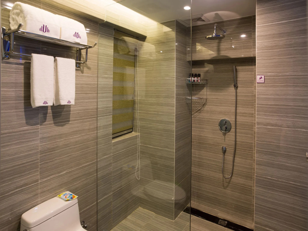 U Hotels