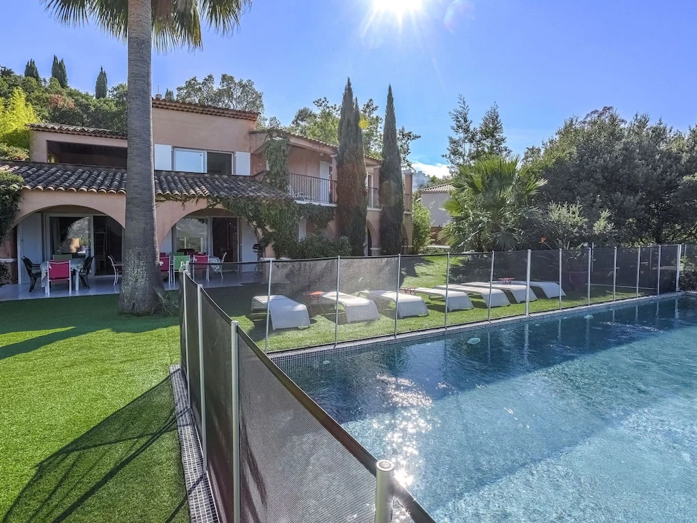 Spacious Villa in Plan de la Tour With Swimming Pool