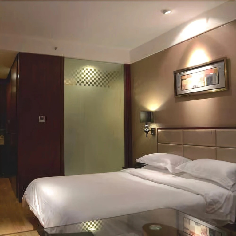 Degas Hotel