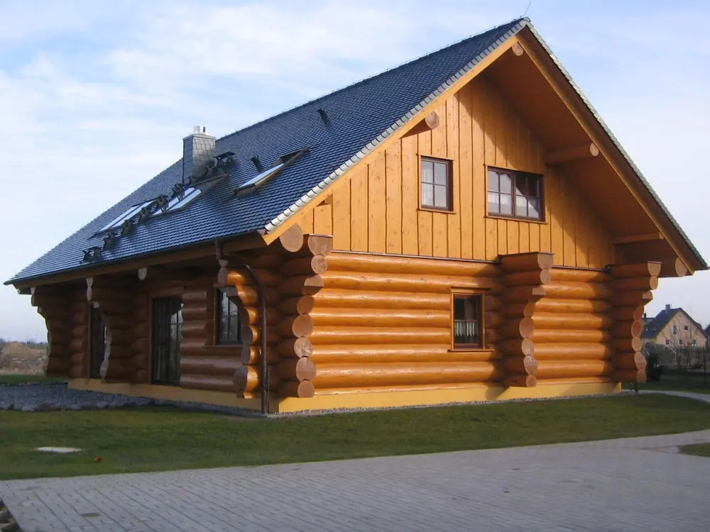 Quaint Holiday Home in Kropelin with Balcony