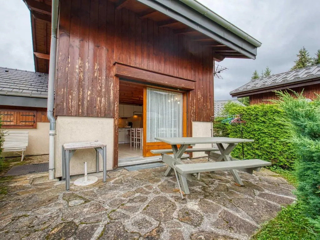 Chalet 50m² à Morillon, proche Lac Bleu, parking - FR-1-642-42