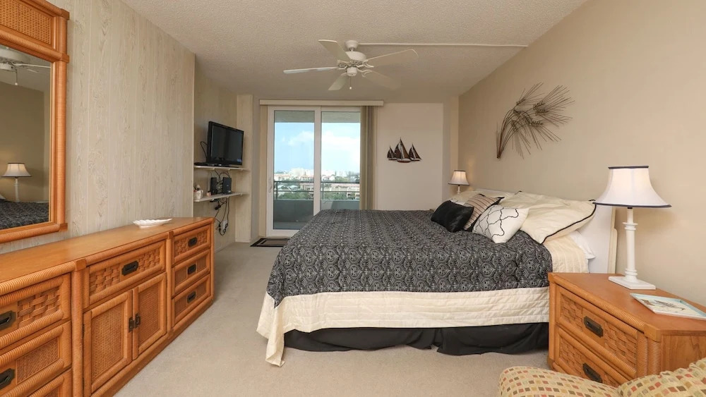 Anchorage Resort 9th Floor 2 Bedroom Condo With Balcony Gulf Views Poolbeach 0895