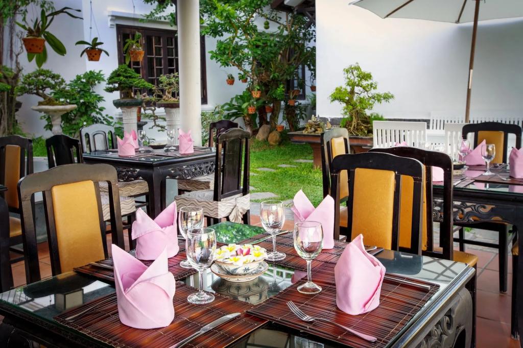 Riverside Impression Villa