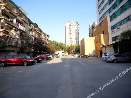 Yunhe Hotel